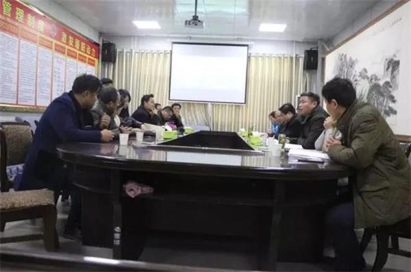 民进在临泉靖波中学调研.jpg