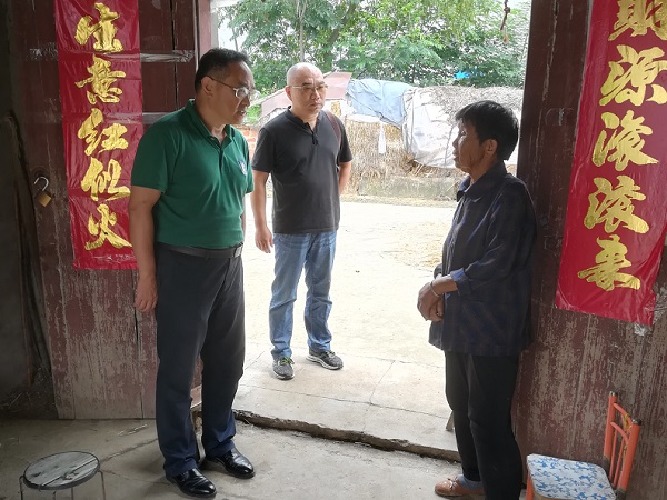 农工党走访扶贫户.jpg