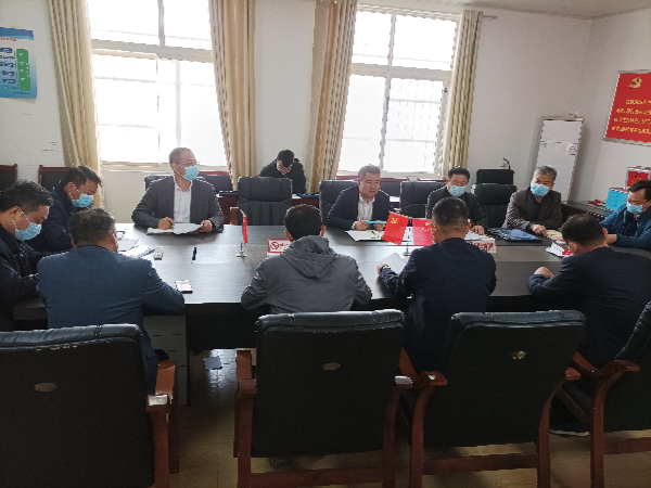 阜南县现场办公推进少数民族产业发展（2022.jpg